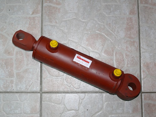 H.válec HV 63x  32x  130 K LIAZ ND - kópia (2).JPG