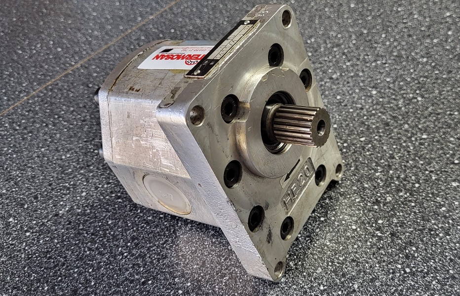 Hydraulické čerpadlo UN 10L-21