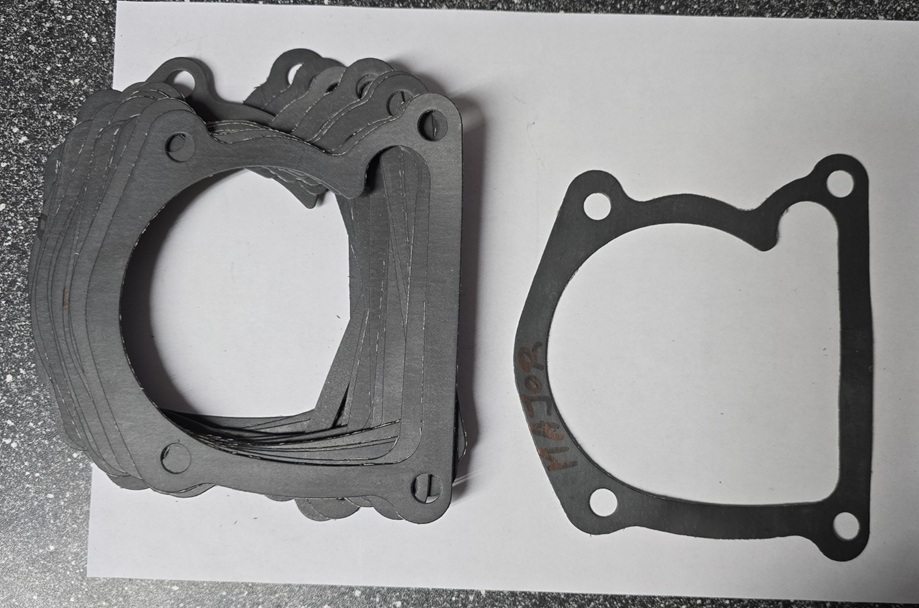 Tesnenie pod vodné čerpadlo 71010618  MAJOR