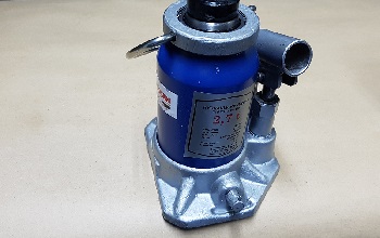 Hydraulický zdvihák 2,7t (nový CZ) 180T