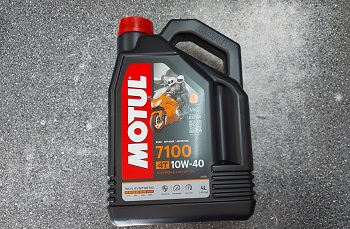 Motul 7100 4T 10W-40 (4 L)