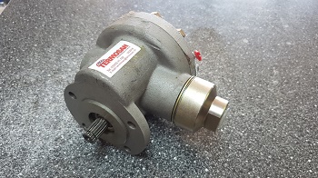 Servočerpadlo ZBC 12L Nakladač (oprava)