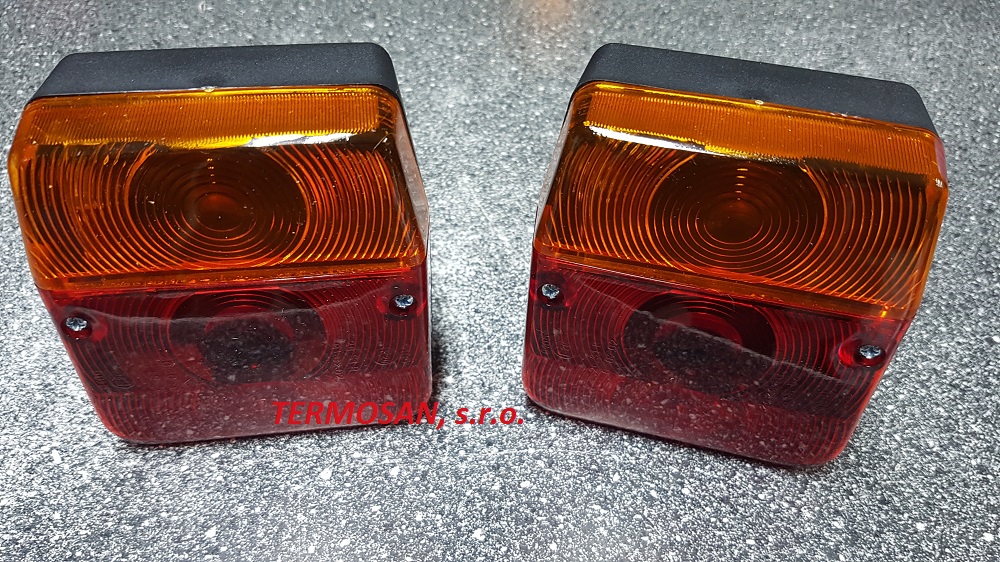 Svetlo zadné MD002 pravé bez osvetlenia bajonet